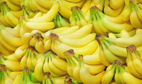 L&rsquo;Islanda che sogn&ograve; i tropici: la vera storia delle banane cresciute tra i geyser