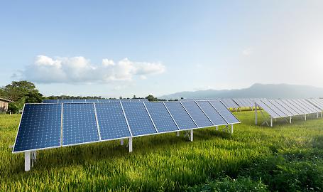 Agrisolare, il clic che cambia i tetti: alle 12 si apre la finestra per i progetti del nuovo bando PNRR